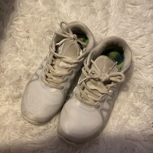 Varsity White Cheer Shoes